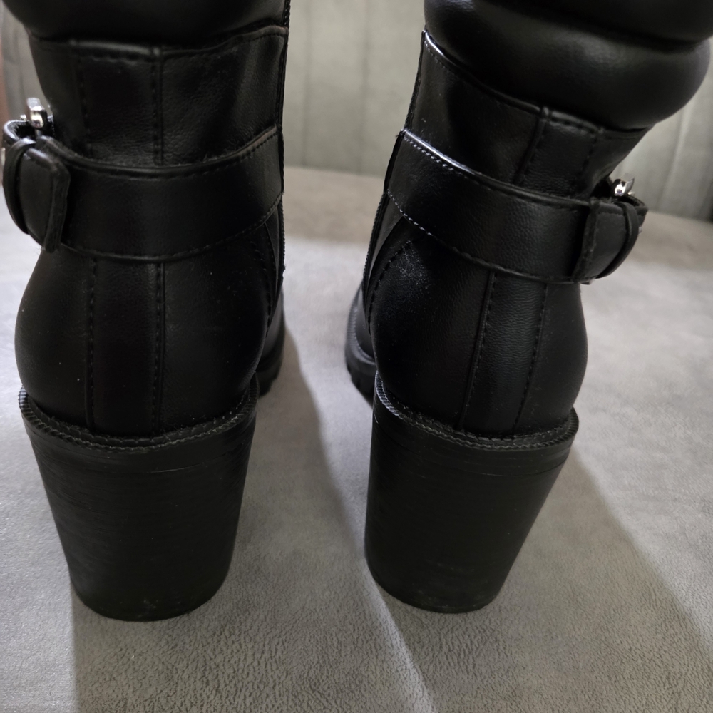 G by Guess Jaydyn Combat Boots Black Lace Up Buckle Zipper Size 9 - Picture 5 of 7